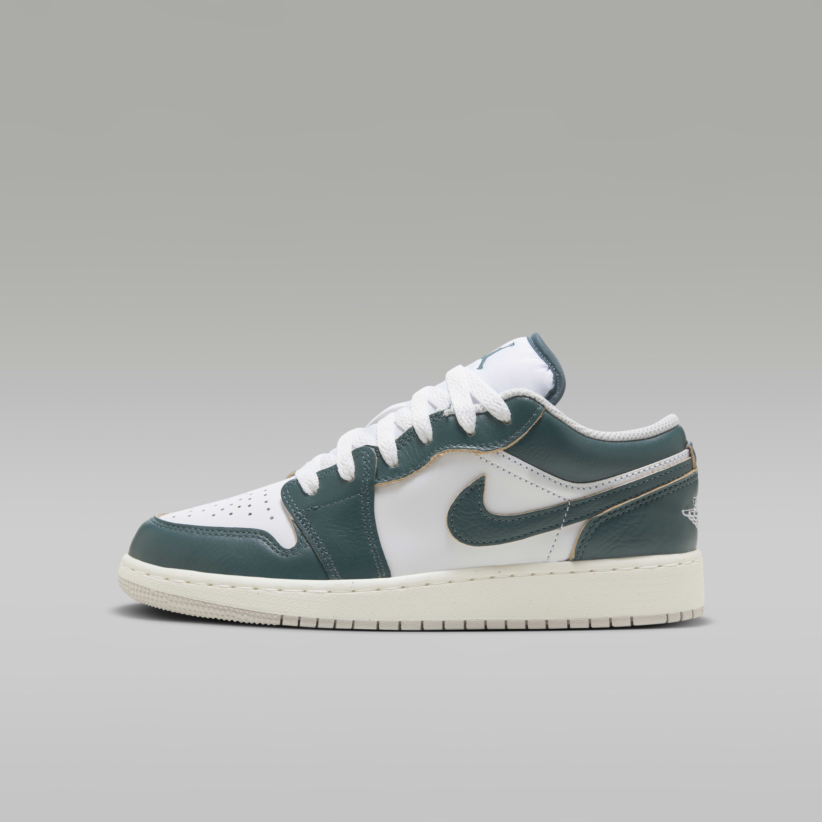 Aj1 low new arrivals